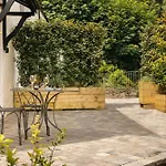 Tatil Evi Coronation Cottages, Modernised 200-year-old District Getaway For Two - Ridgestone Lindale