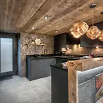 Coronation Cottages, Modernised 200-year-old District Getaway For Two - Ridgestone * Lindale